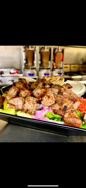 SOUVLAKI SALAD