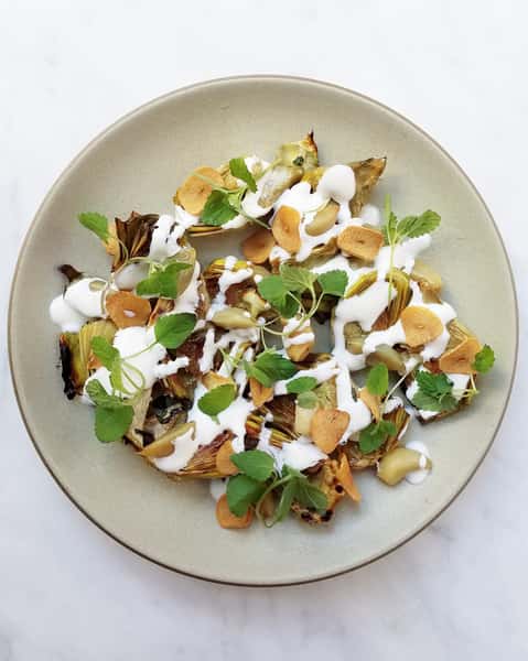 artichokes with garlic and lemon yoghurt