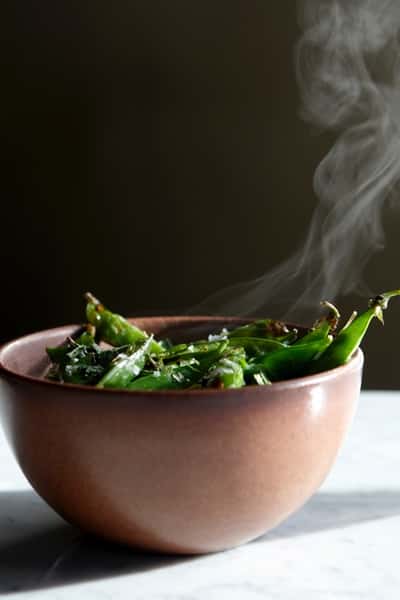 steaming english peas