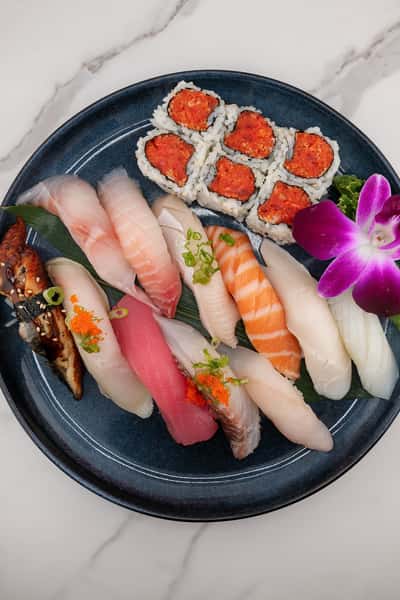 Sushi Deluxe