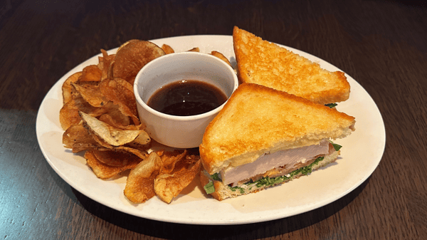 TURKEY AND BRIE SANDWICH