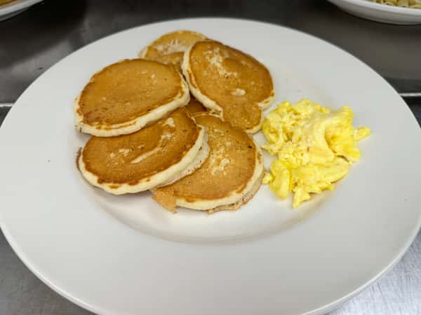 Silver Dollar Pancakes (Kids)