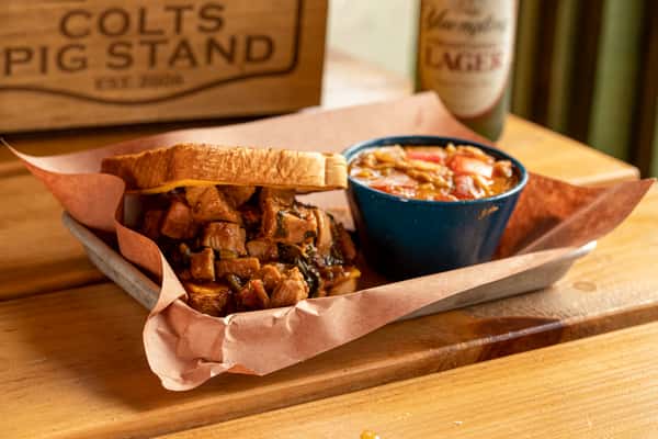 Chopped Pork Sandwhich-4