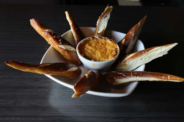 Warm Pretzel Sticks with Cheddar Cheese Dip
