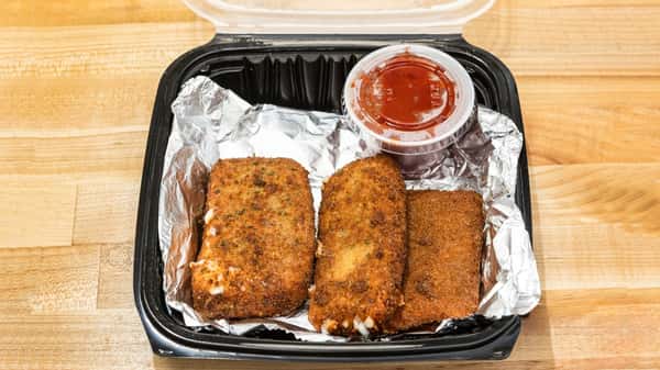 Mozzarella Sticks (3)