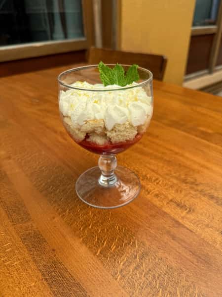 Strawberry Trifle