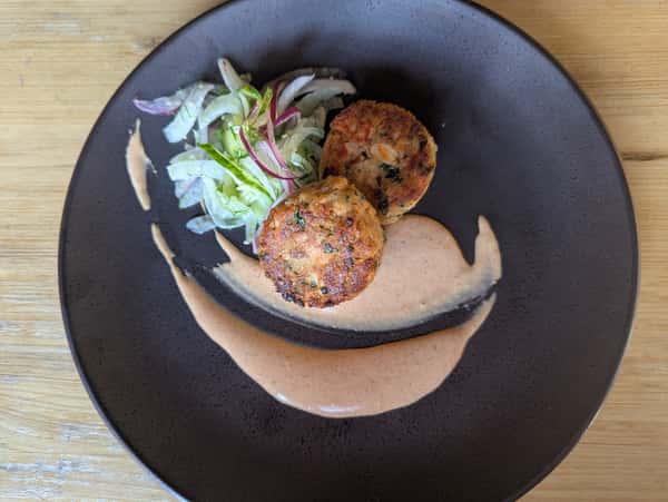 Salmon Cakes