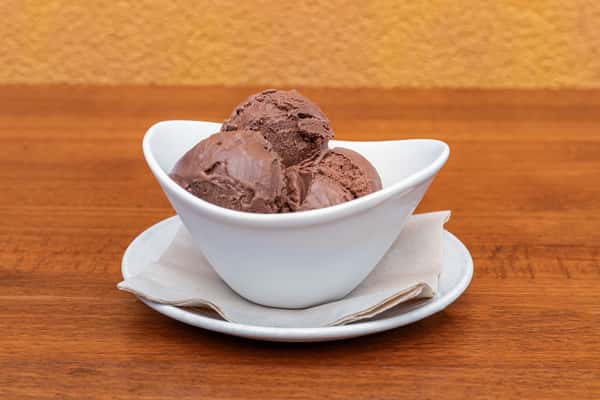 Rotating Gelato Chocolate