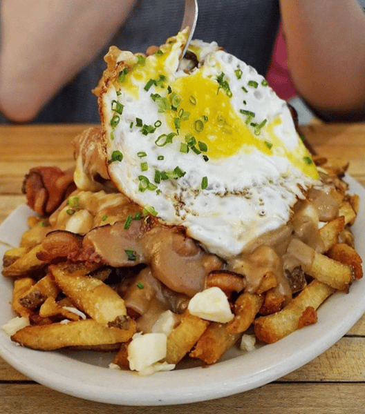 Breakfast Poutine