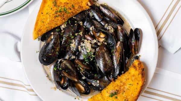 Steamed Mussels