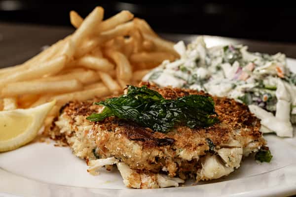 Crab with fries and salad