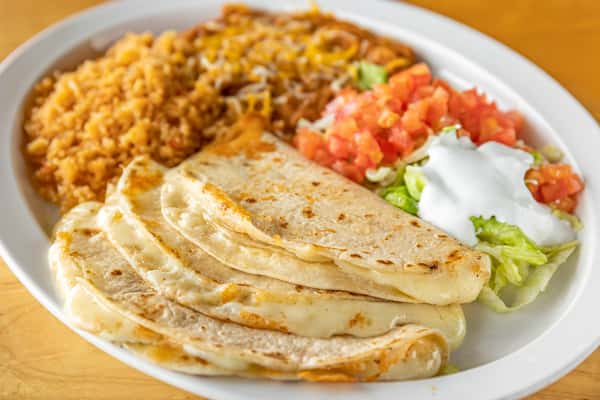 Quesadilla Plate D19 Food Tacos el Cunado Cascade Mexican