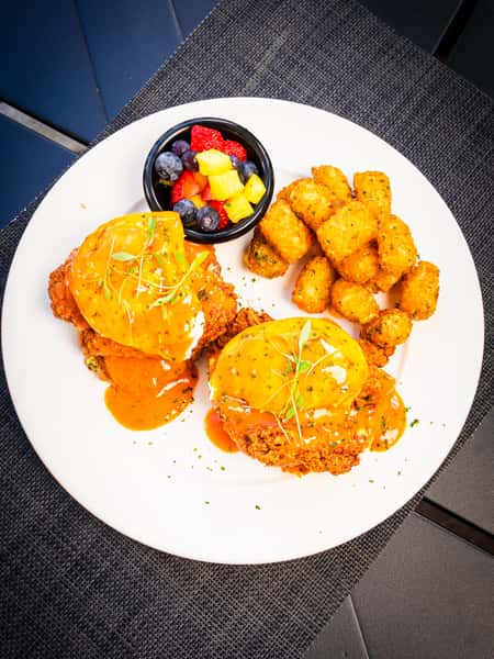 Peri Peri Fried Chicken Benedict