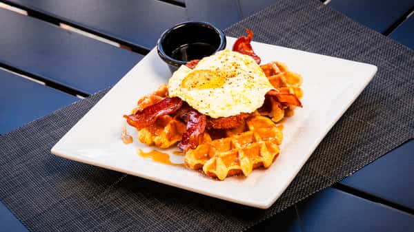 Schnitzel & Waffle