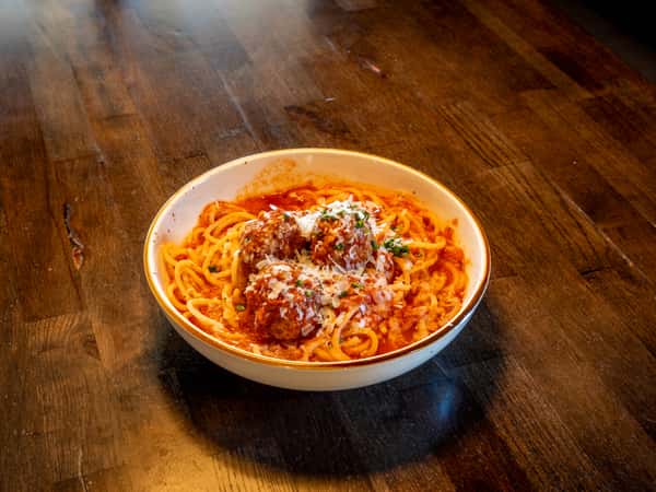 Spaghetti + Meatballs