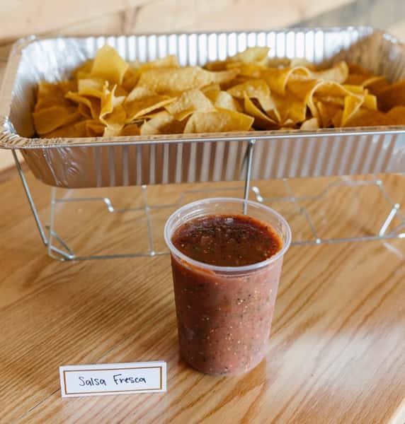 Chips and Salsa 1 Quart (Feeds 8-10)
