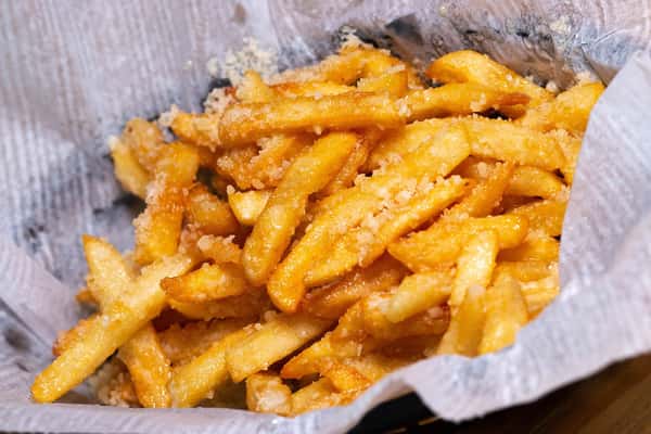 garlic parm fries