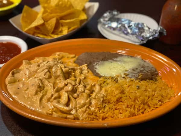 Pollo a La Crema