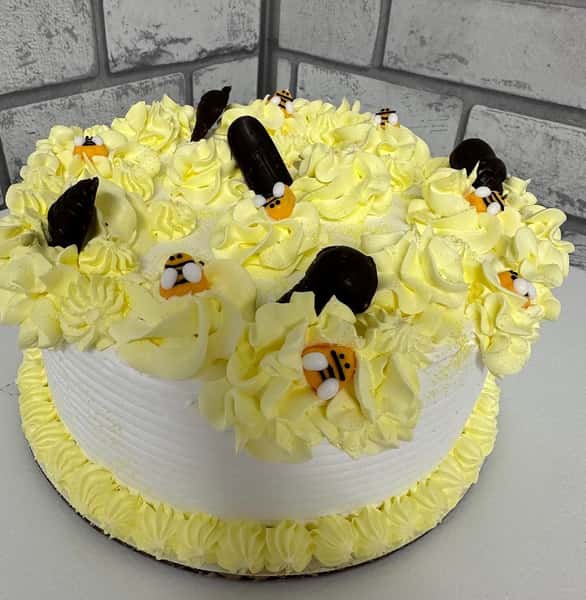 Bee Cake