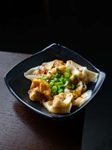 Chicken Wontons in Chili Oil （6）（鸡肉抄手）