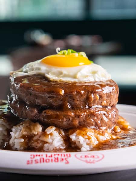 Loco Moco ( 牛肉汉堡饭）