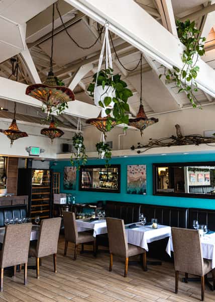 Sapphire, Cellar. Craft. Cook. photo 7