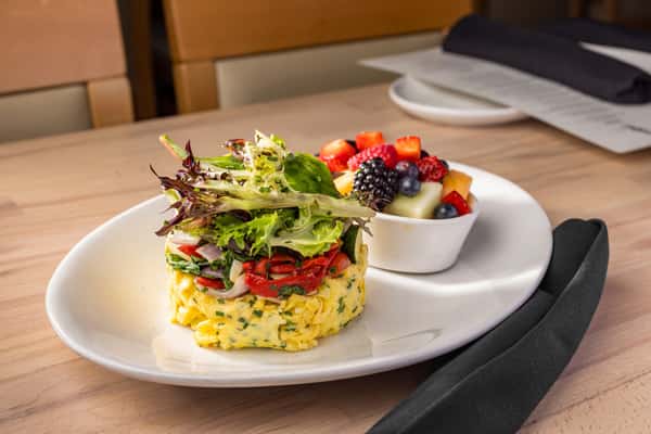 Healthy Farmers Market Vegetable Scramble