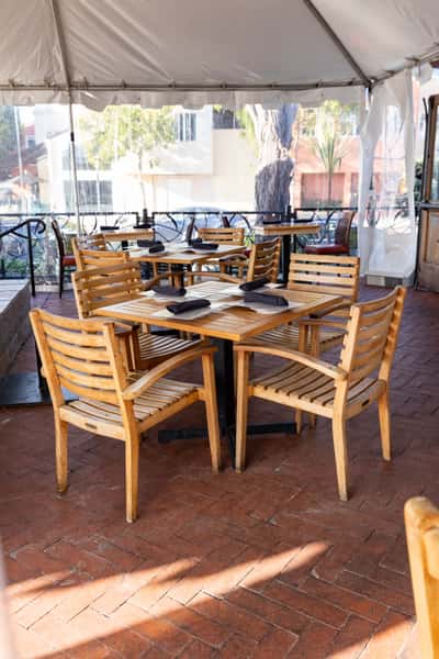 Sapphire's outdoor dining area