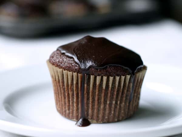 Chocolate Cupcake w/Chocolate Frosting (vegan)- 4 Pack