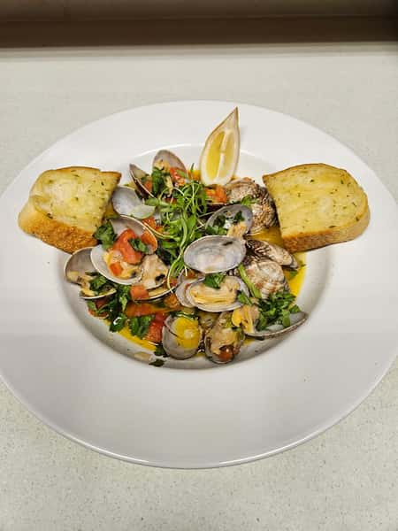 NEW Clams a la Mexicana