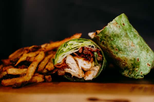 CHICKEN CAESAR WRAP