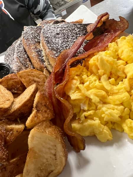 French Toast Breakfast