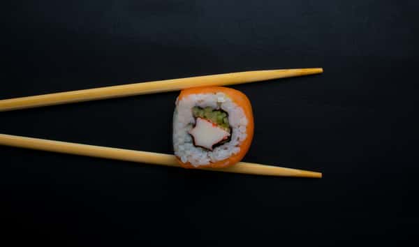 one sushi roll
