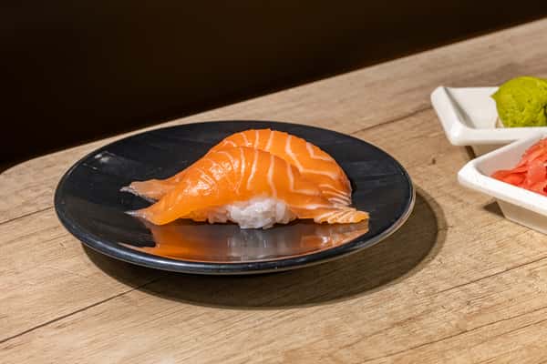 Salmon Nigiri