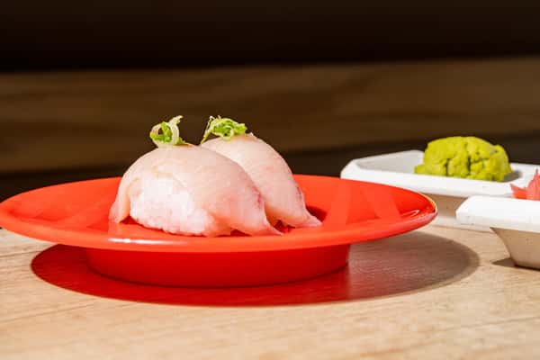 Yellowtail Nigiri*