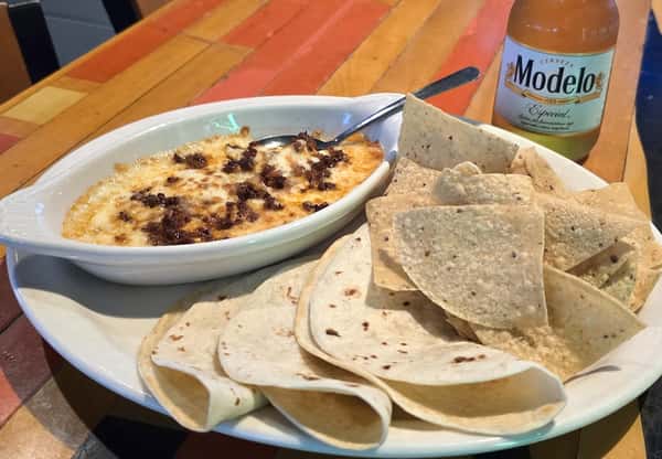 Queso Fundido