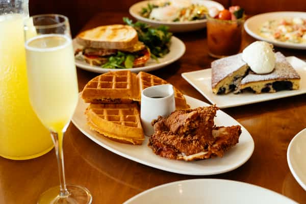 Fried Chicken & Buttermilk Waffle