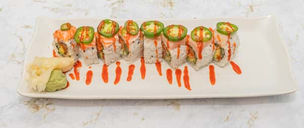 Hot Girl Roll