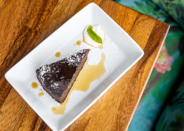 Classic Caribbean Black Rum Cake