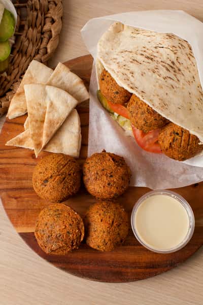 Falafel Group_09
