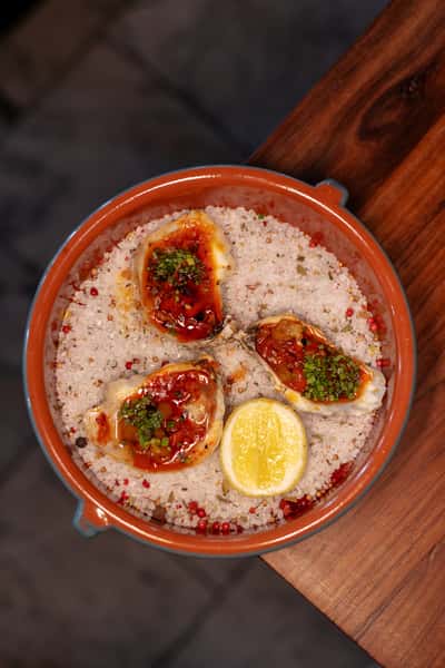 Coal-Roasted Oysters