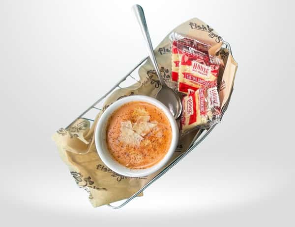 SUB Lobster Bisque Cup