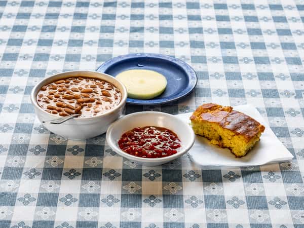 Big Bowl of Pinto Beans & Cornbread