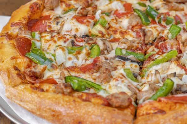 Deluxe pizza