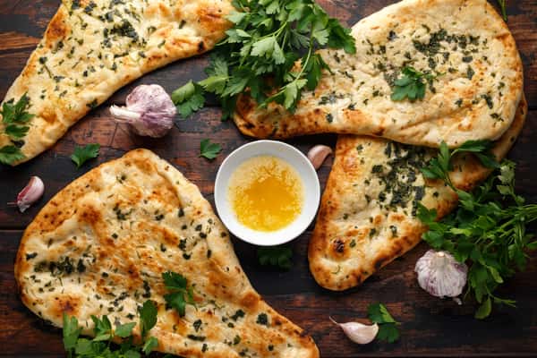 Garlic naan bread