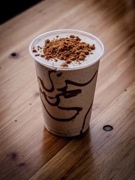 The Boring Burger | Biscoff milkshake