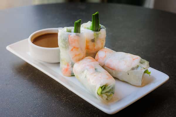 Steamed Prawn Spring Rolls "Goi Cuon"