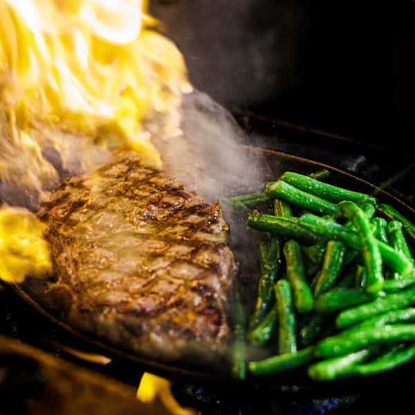 Vietnamese Garlic Pepper Steak