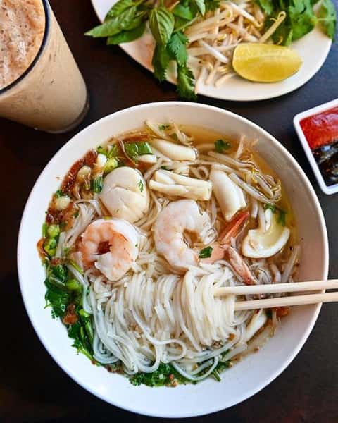Thai Style Noodle Soup "Pho Thai"