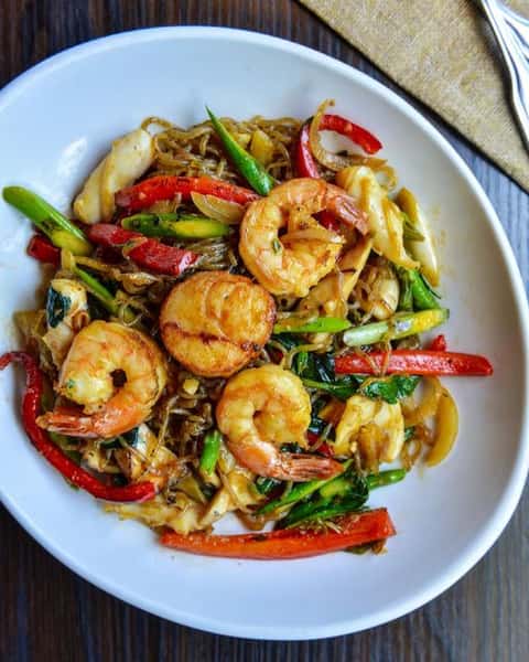 Miracle Shirataki Noodles with Seafood